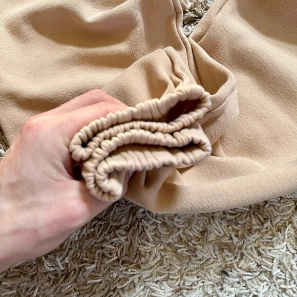 Playboy by Pacsun Beige Sweatpants Jogger Bunny Pants Women’s XS - Picture 2 of 8